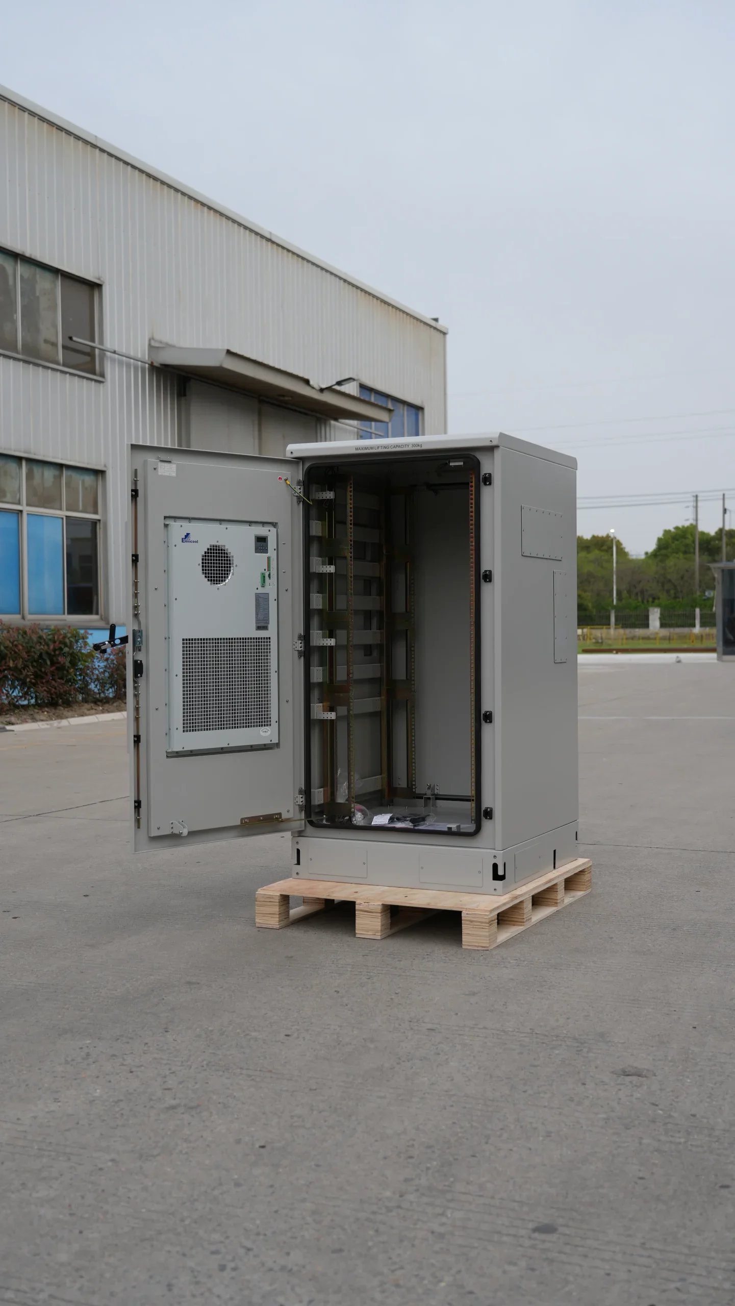 outdoor telecom cabinet